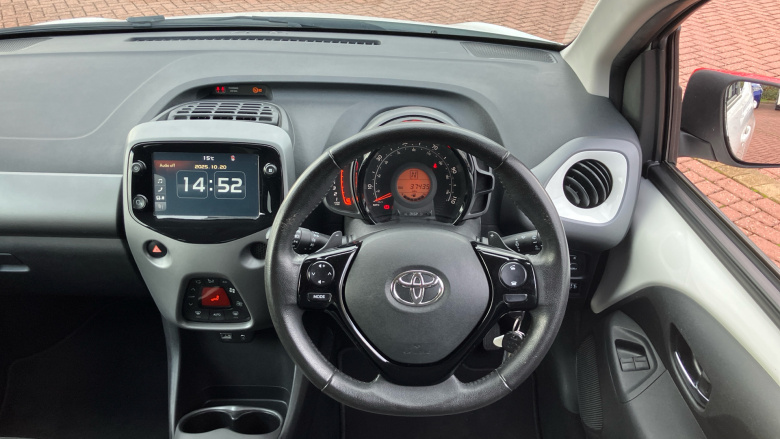 Toyota Aygo 1.0 VVT-i X-Trend 5dr x-shift Petrol Hatchback